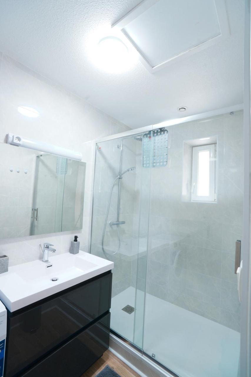 Appartement Du Forum,La Gare, 50 M2 , Climatisation, Garage, Cour ナルボンヌ エクステリア 写真