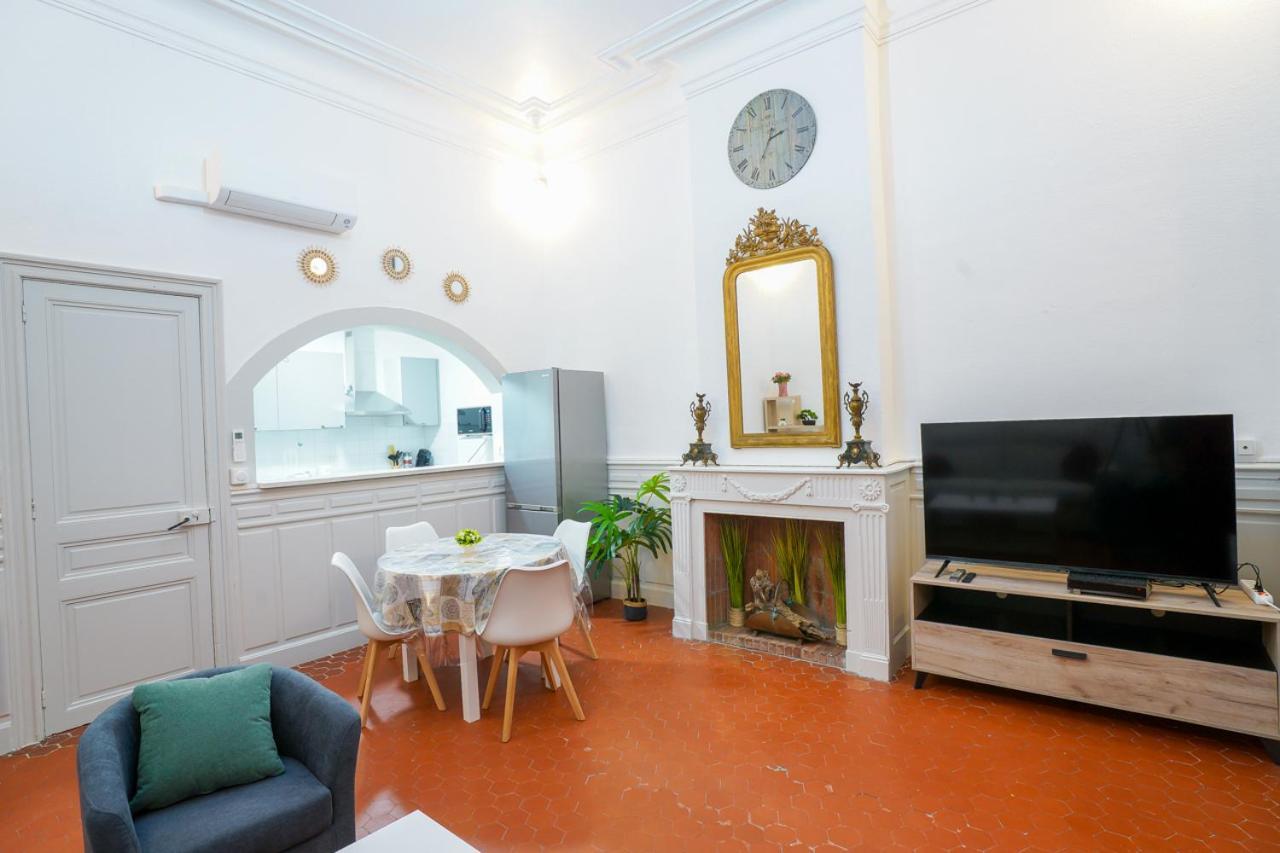 Appartement Du Forum,La Gare, 50 M2 , Climatisation, Garage, Cour ナルボンヌ エクステリア 写真
